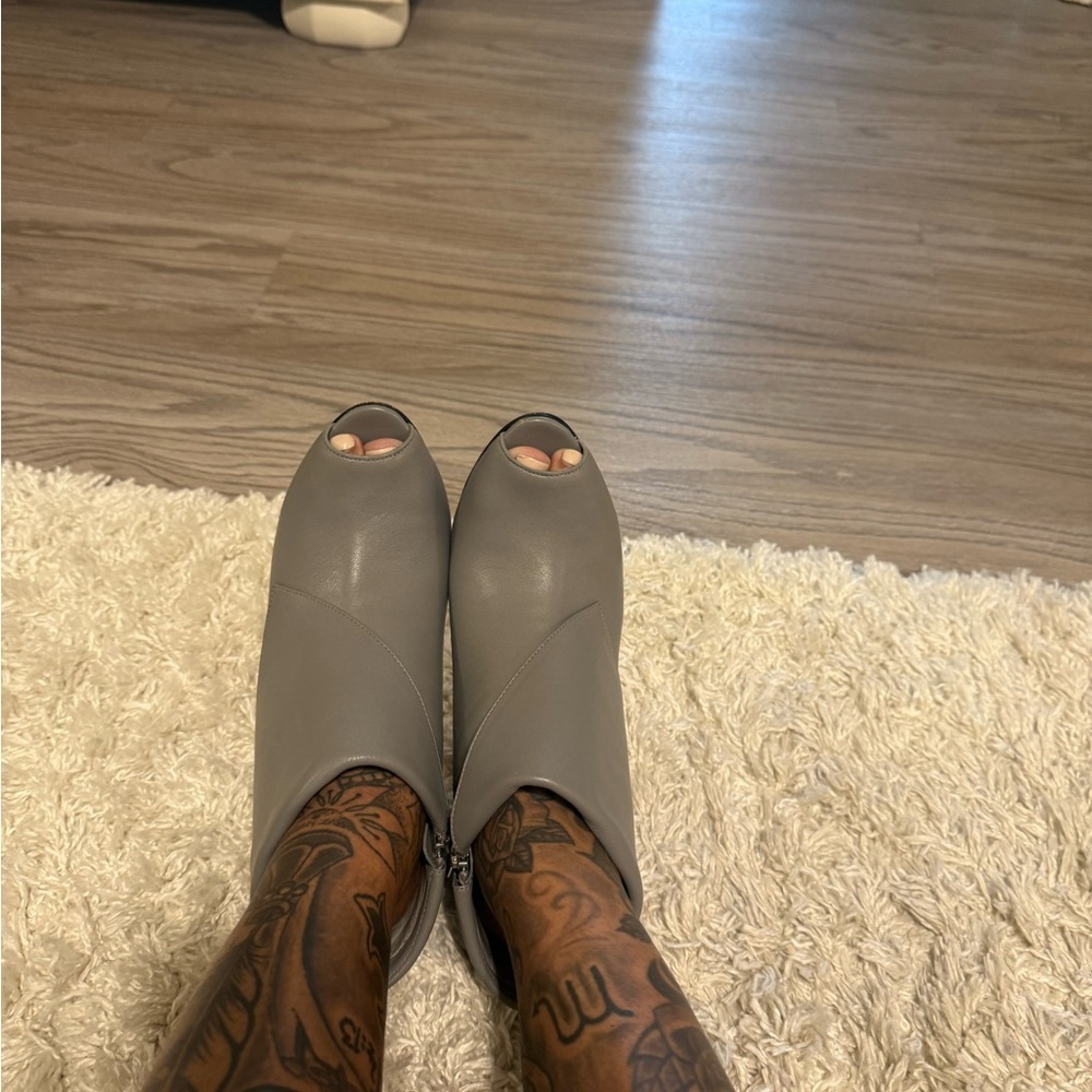 Michael Kors Sleek Gray Ankle Booties - Picture 4 of 15